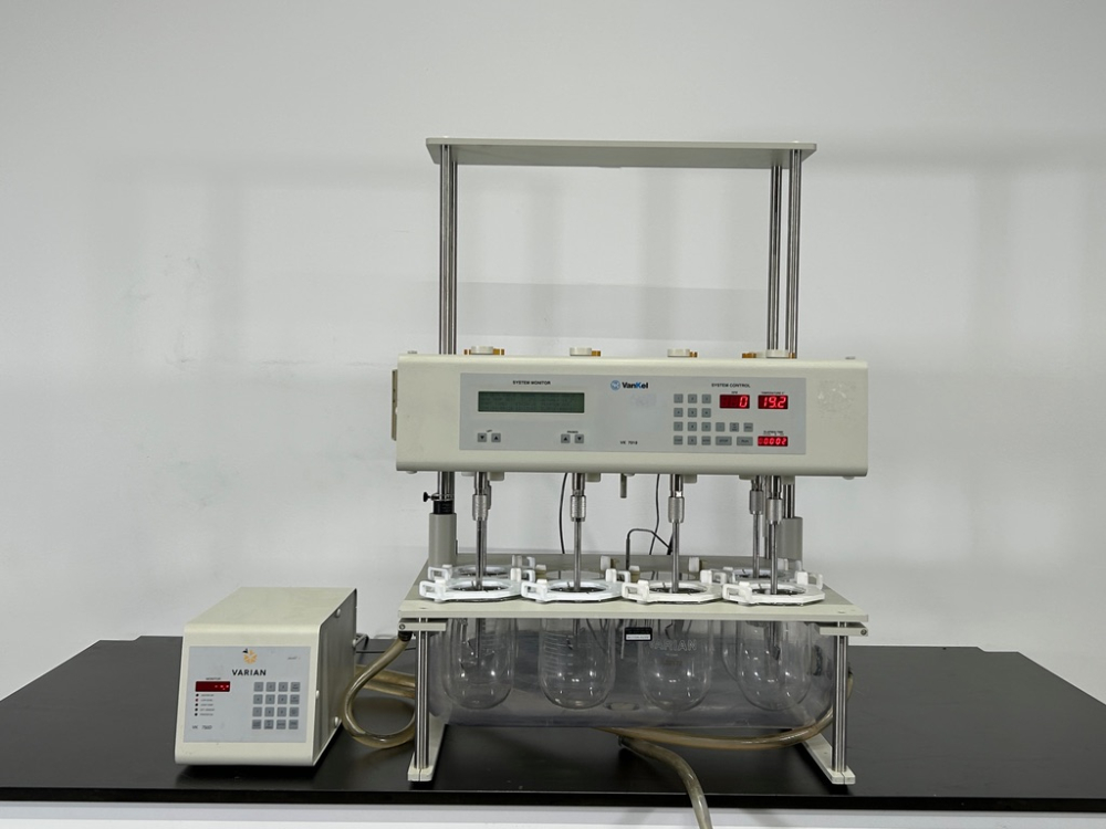 Image of Varian VK 7010 Dissolution Bath System